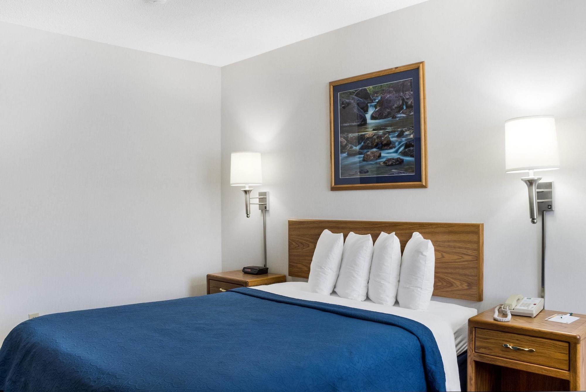 Everspring Inn & Suites Hill City Εξωτερικό φωτογραφία