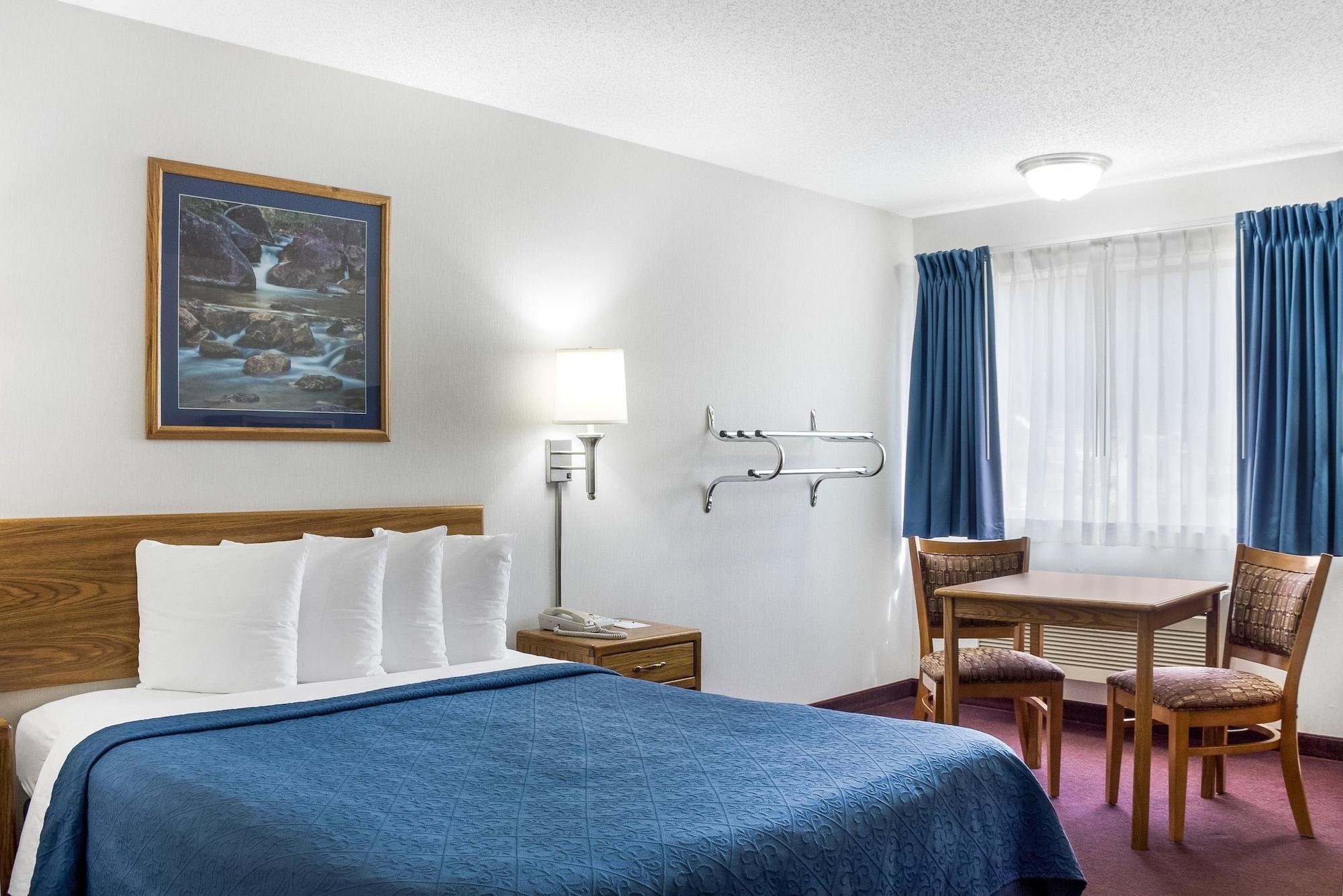 Everspring Inn & Suites Hill City Εξωτερικό φωτογραφία