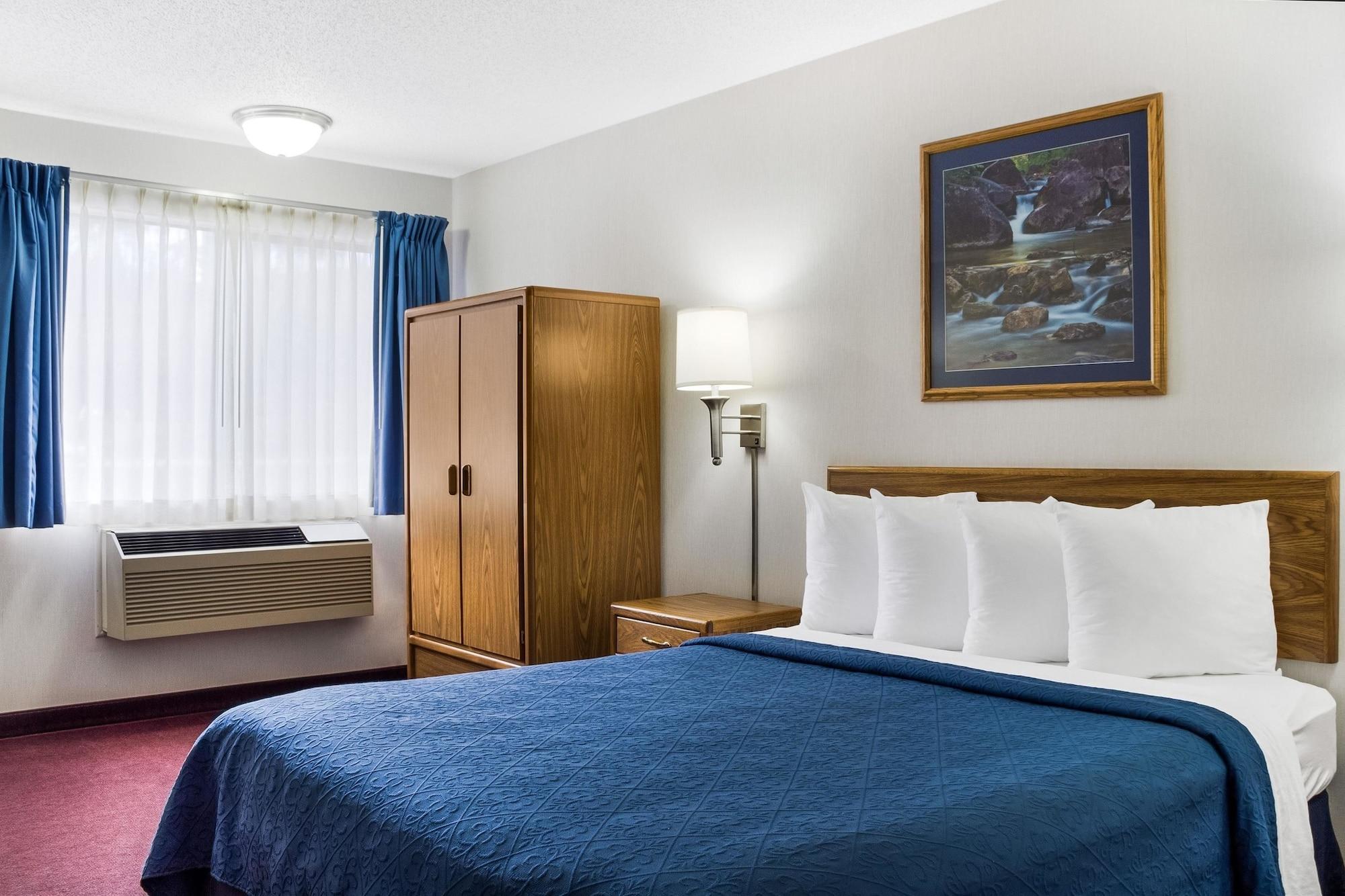 Everspring Inn & Suites Hill City Εξωτερικό φωτογραφία